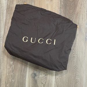 Gucci dust bag